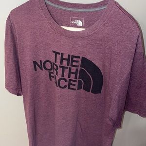 Men’s Medium North Face T-shirt